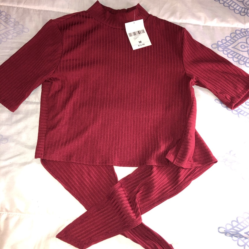 TIE UP SHIRT(NEVER WORN)